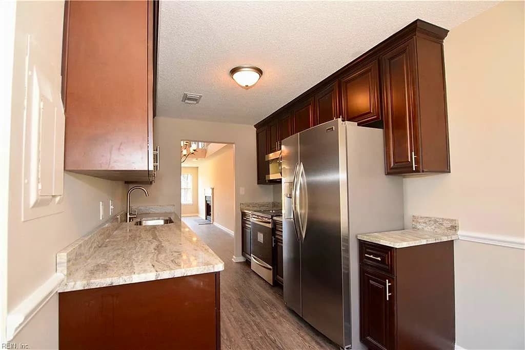 909 Gas Light LN, VIRGINIA BEACH VA 23462 thumb 12