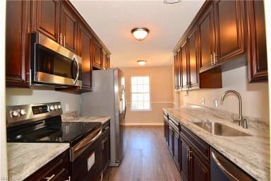 909 Gas Light LN, VIRGINIA BEACH VA 23462 thumb 9