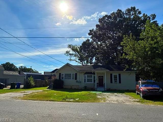 556 Bellwood RD #A, NEWPORT NEWS VA 23607 - Photo 3