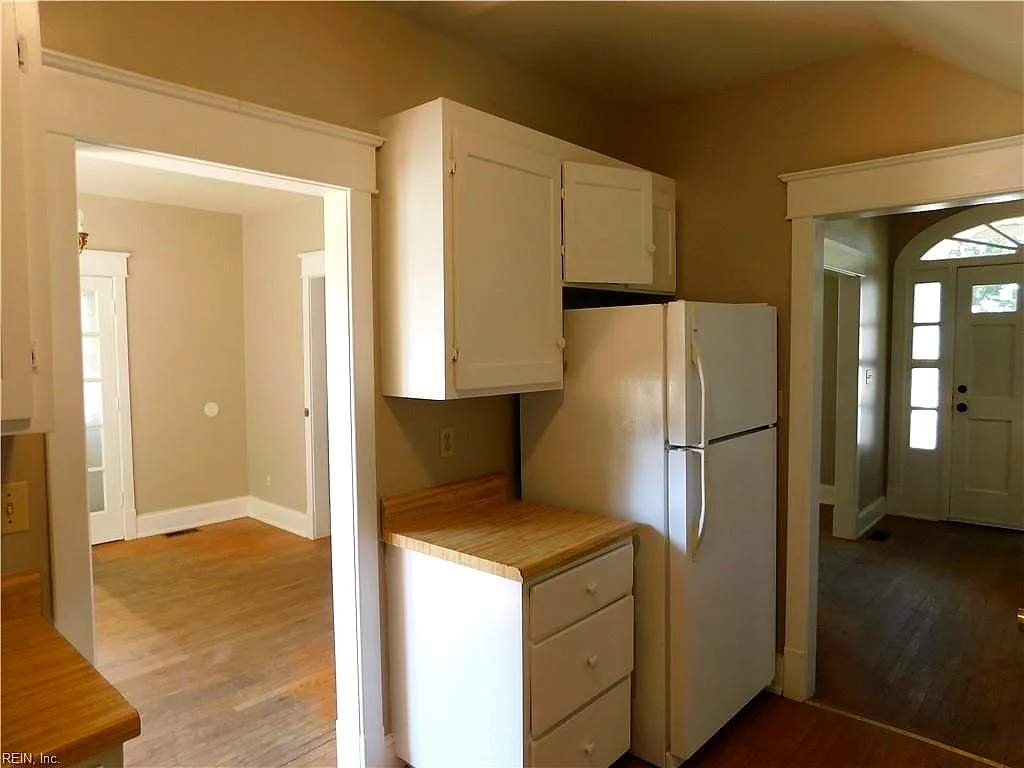401 Forrest AVE, NORFOLK VA 23505 thumb 12