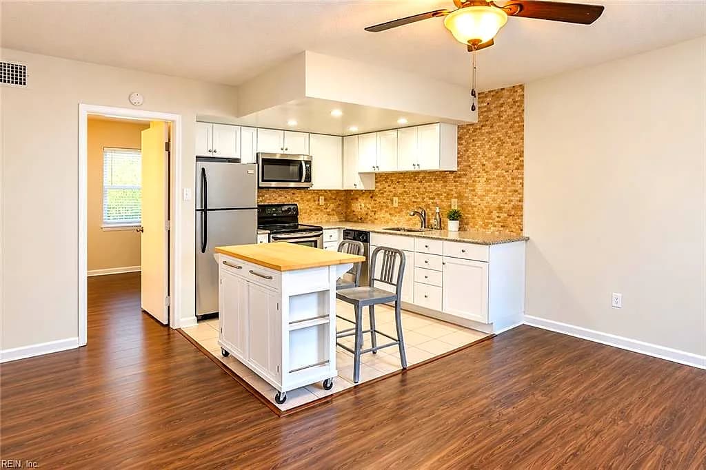 3149 Page AVE #123, VIRGINIA BEACH VA 23451 - Photo 3