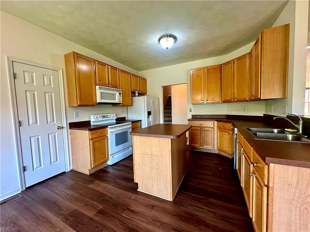 905 Laconia CT, VIRGINIA BEACH VA 23464 thumb 8