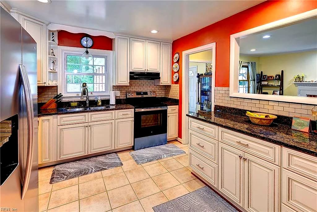 103 Terrell RD, NEWPORT NEWS VA 23606 thumb 11