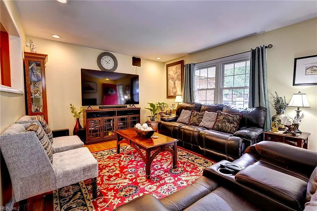 103 Terrell RD, NEWPORT NEWS VA 23606 thumb 9