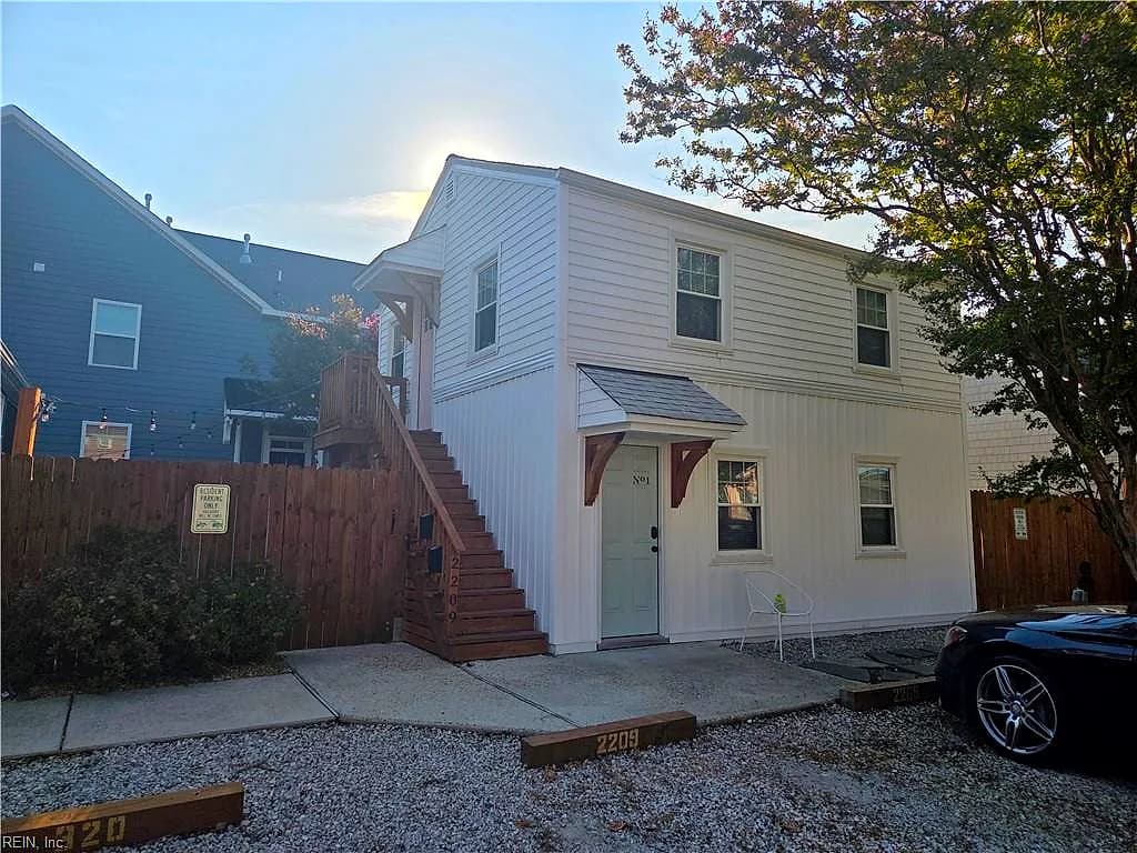 2209 Arctic AVE #2, VIRGINIA BEACH VA 23451 - Photo 2
