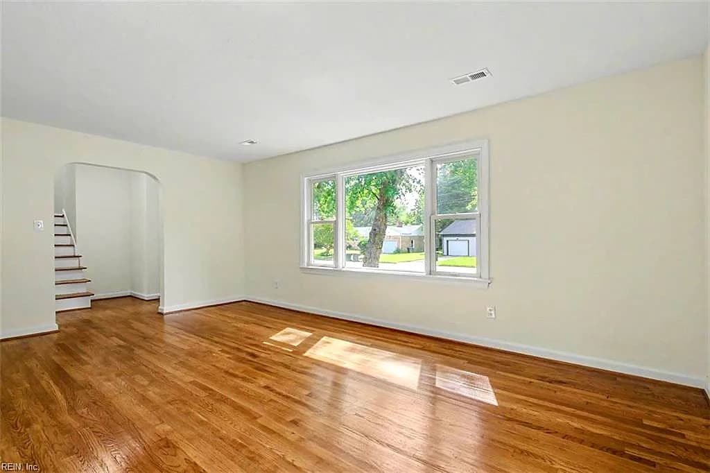 8 Riverdale DR, HAMPTON VA 23666 thumb 12