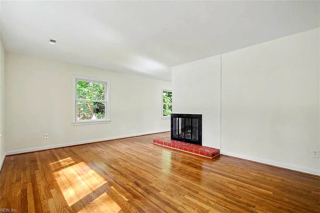 8 Riverdale DR, HAMPTON VA 23666 thumb 10
