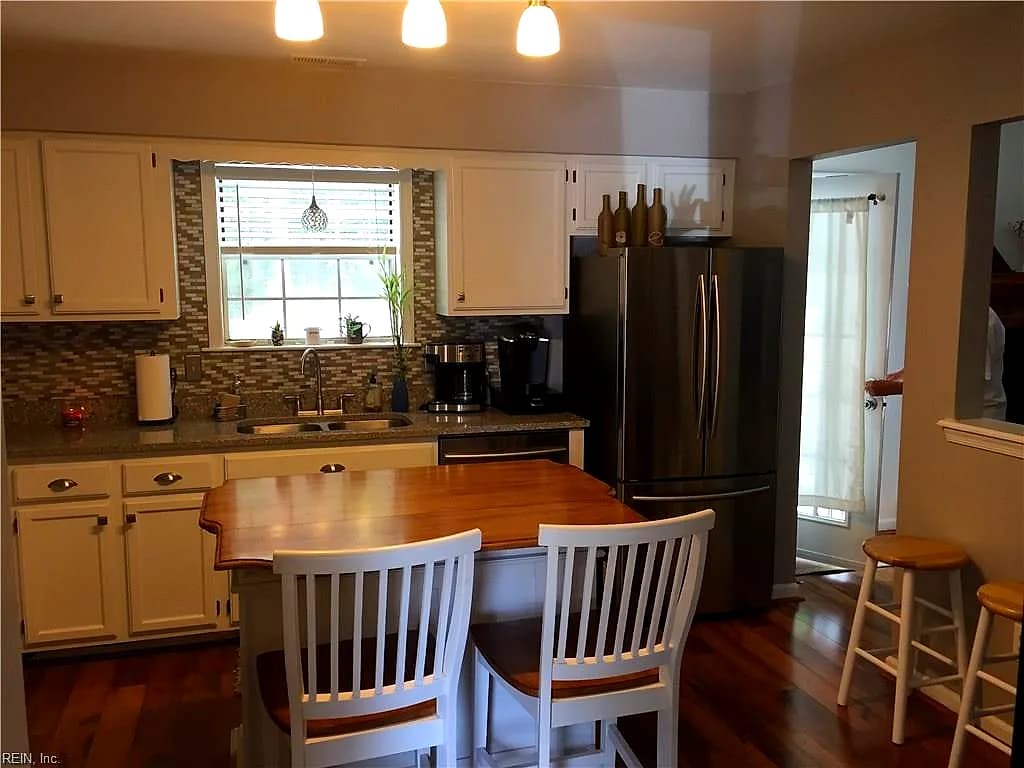 1350 Crane CRES, VIRGINIA BEACH VA 23454 - Photo 4