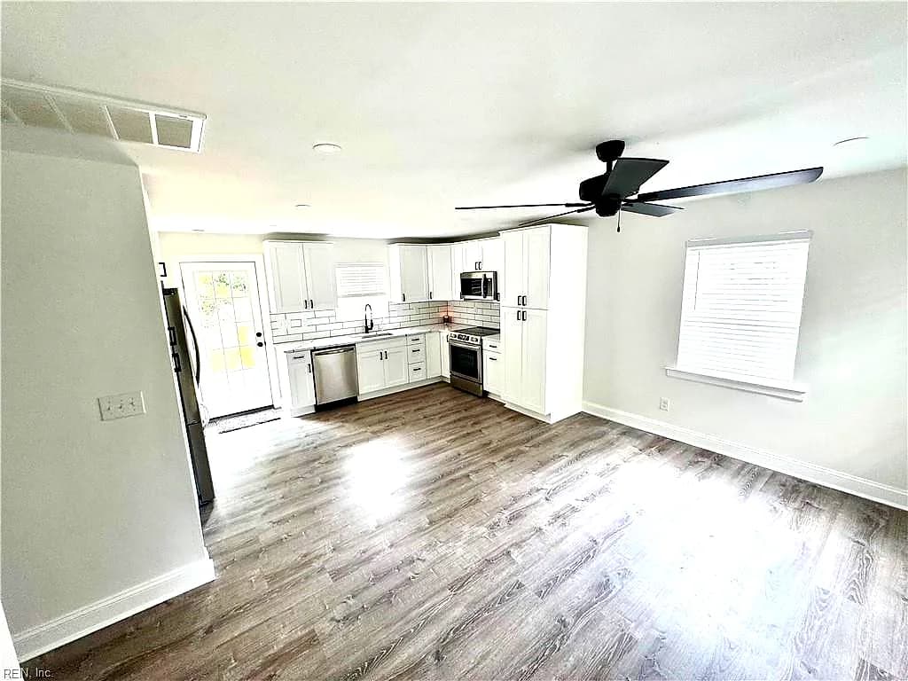 2019 Airport RD, SUFFOLK VA 23434 - Photo 5