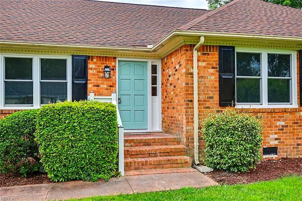 904 Stockbridge DR, VIRGINIA BEACH VA 23464 - Photo 5