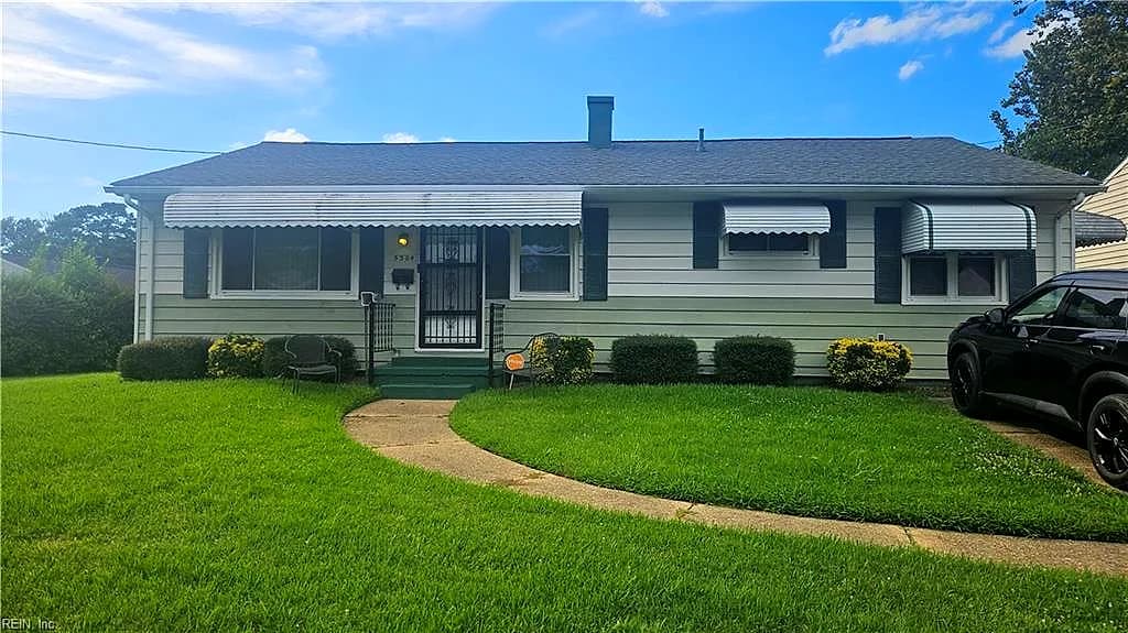 5304 Silvey DR, NORFOLK VA 23502 - Photo 2