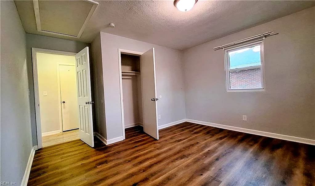 1327 Credle RD #B, VIRGINIA BEACH VA 23454 - Photo 4
