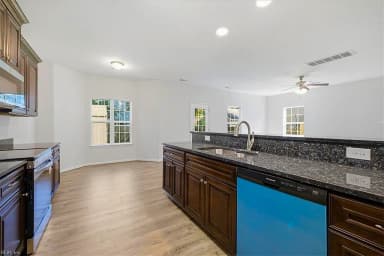 2415 Vincent ST, CHESAPEAKE VA 23324 thumb 9