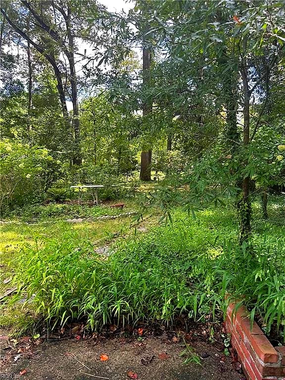 106 Richards RD, WILLIAMSBURG VA 23188 thumb 12