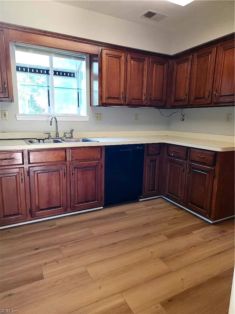 8824 Hammett AVE, NORFOLK VA 23503 thumb 7