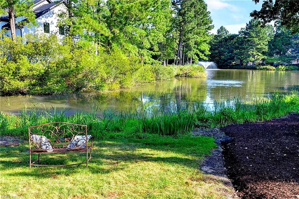 2900 Thomas Smith LN, WILLIAMSBURG VA 23185 - Photo 3