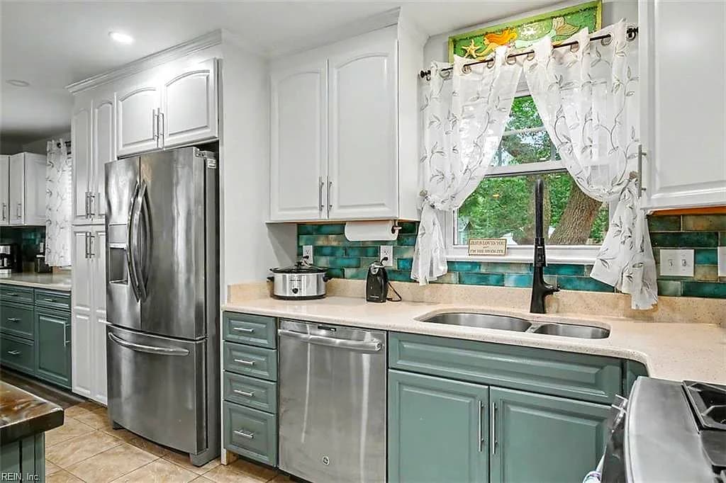 2980 Lynnhaven DR, VIRGINIA BEACH VA 23451 thumb 8