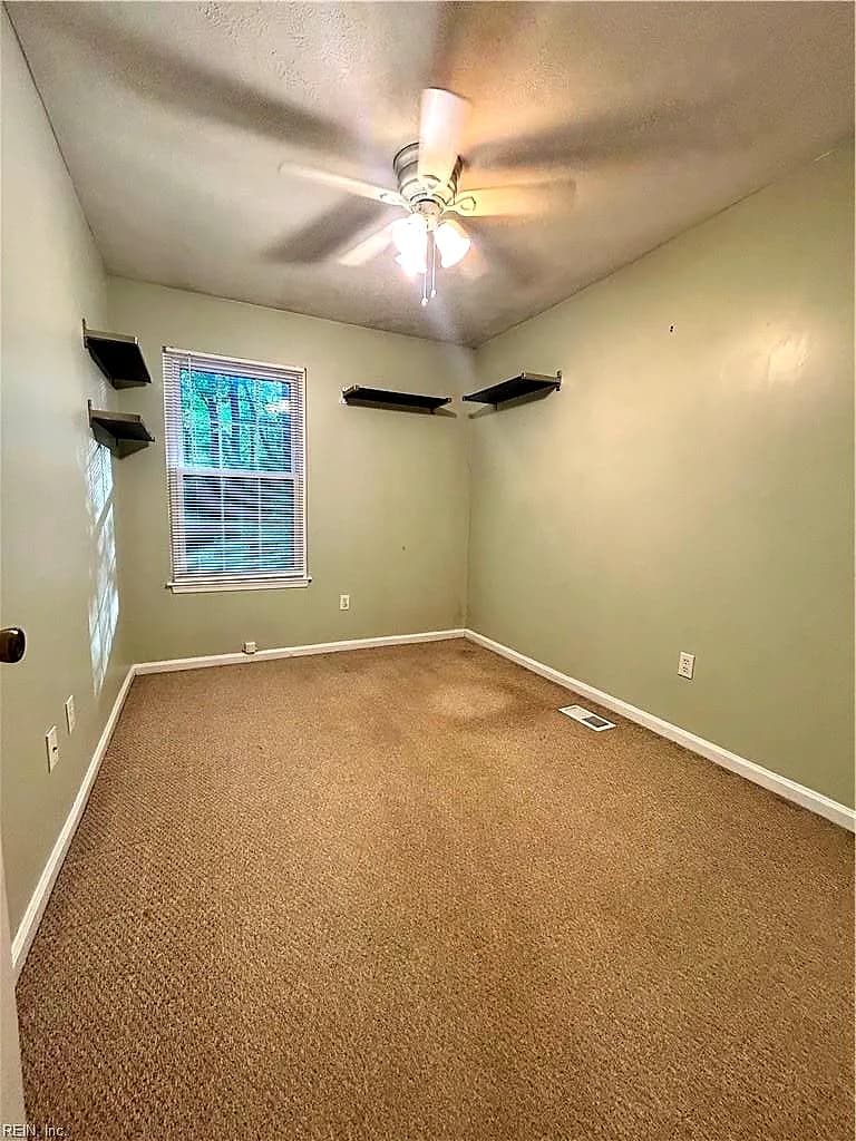 42 Otsego DR, NEWPORT NEWS VA 23602 thumb 12