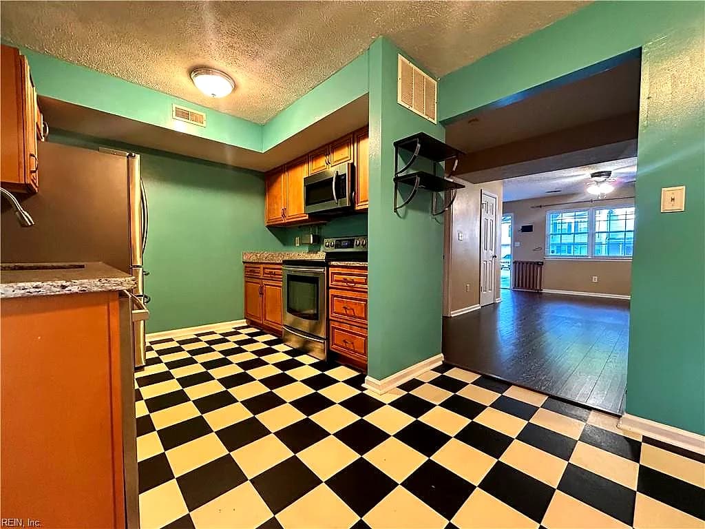 42 Otsego DR, NEWPORT NEWS VA 23602 thumb 7