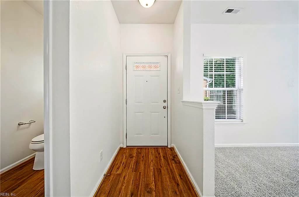 169 Nautico WAY, PORTSMOUTH VA 23703 - Photo 4