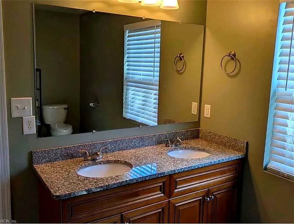 3672 Hyde CIR, NORFOLK VA 23513 thumb 6