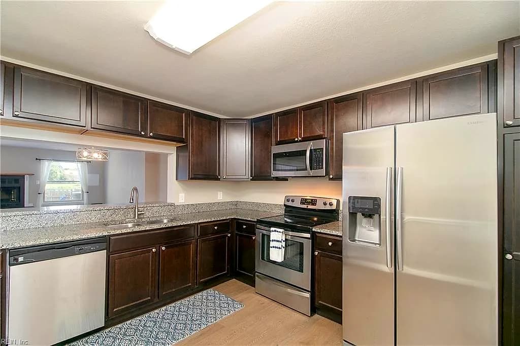 4737 Eldon CT, VIRGINIA BEACH VA 23462 thumb 8