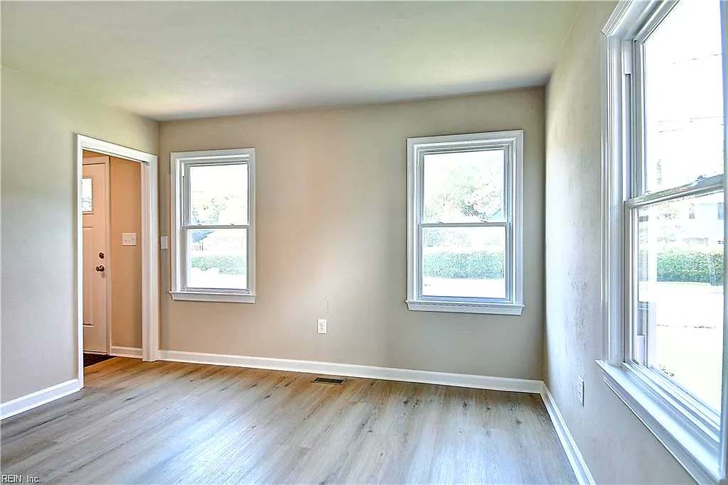 132 Cherry ST, NORFOLK VA 23503 - Photo 4