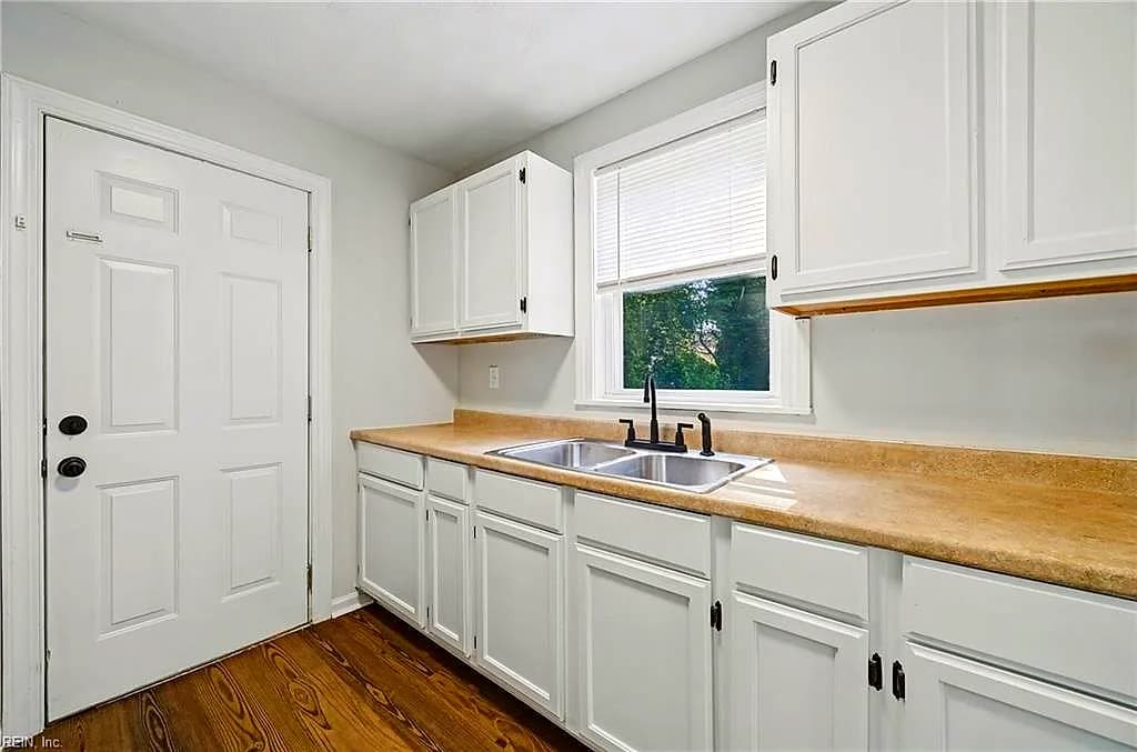960 15th ST, NEWPORT NEWS VA 23607 thumb 10