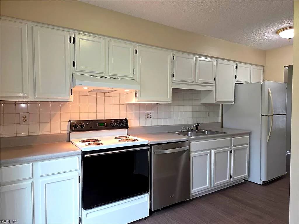 3609 Chase CT, VIRGINIA BEACH VA 23462 thumb 7
