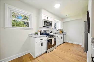 220 Castlewood RD, PORTSMOUTH VA 23702 thumb 10