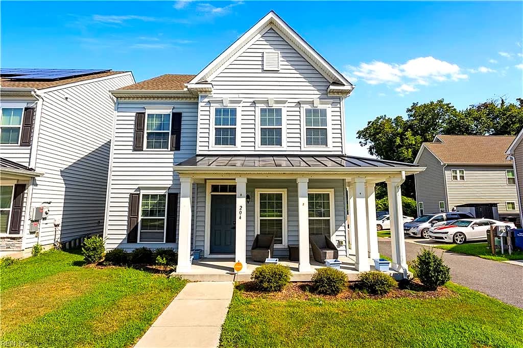 204 Goldenstar LN, PORTSMOUTH VA 23701 - Photo 3