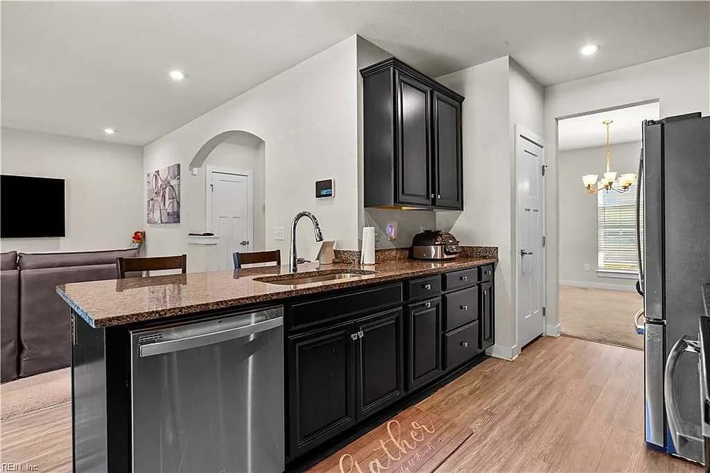 204 Goldenstar LN, PORTSMOUTH VA 23701 thumb 9