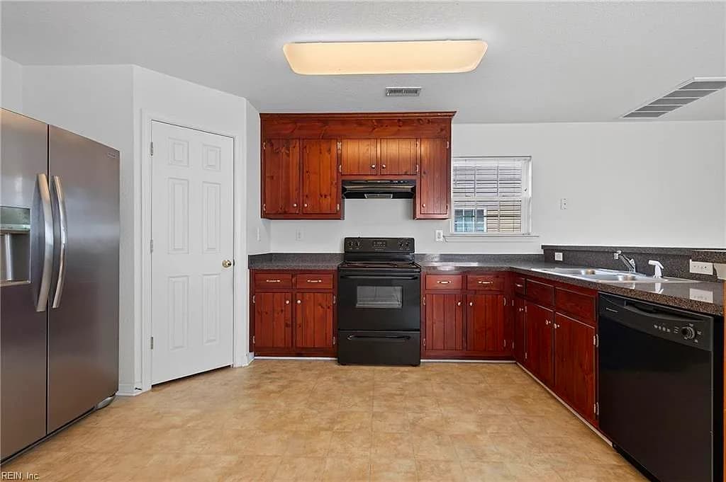 1602 Shell RD, CHESAPEAKE VA 23323 thumb 6