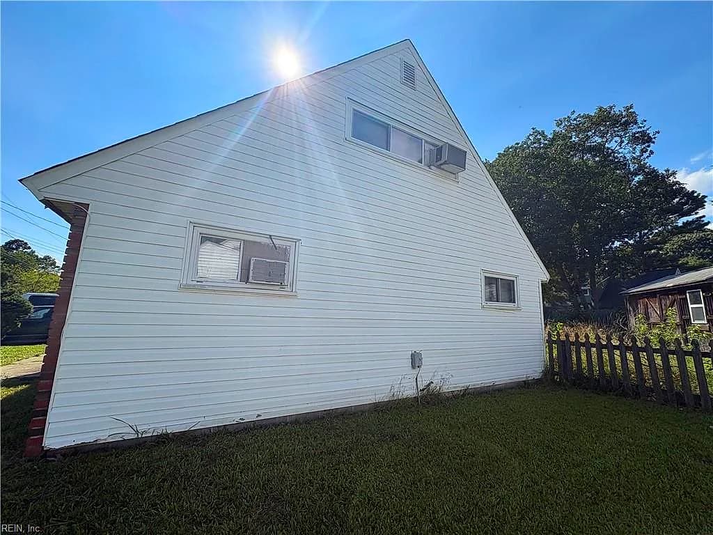 1820 Norview AVE, NORFOLK VA 23518 - Photo 3