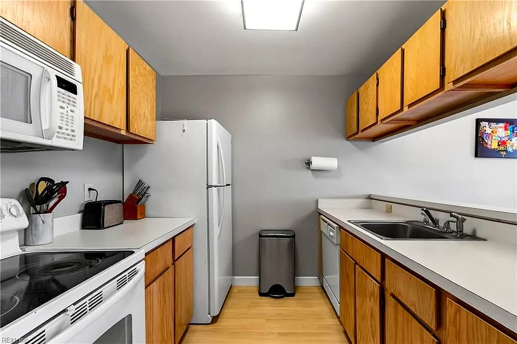 2119 King James CT, CARROLLTON VA 23314 thumb 11