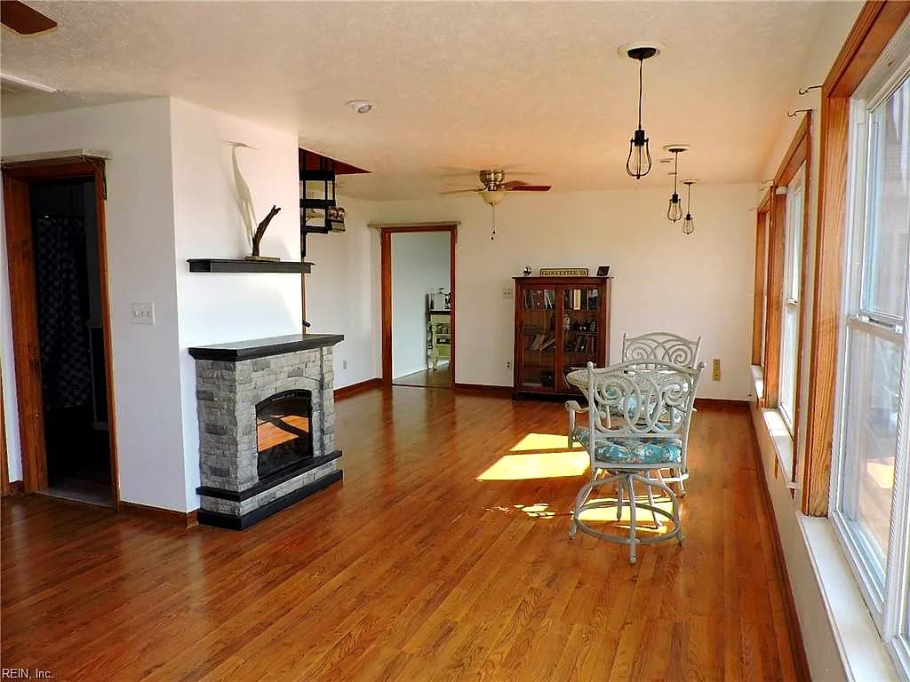 3789 Coates LN, HAYES VA 23072 thumb 7