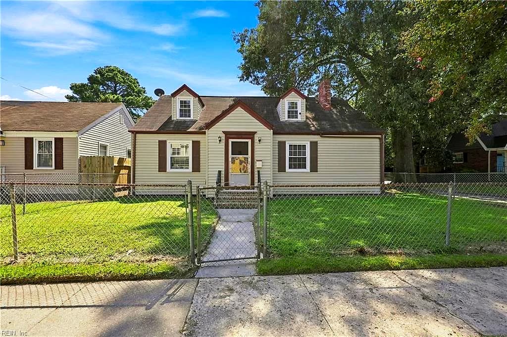133 Leicester AVE W, NORFOLK VA 23503 - Main photo