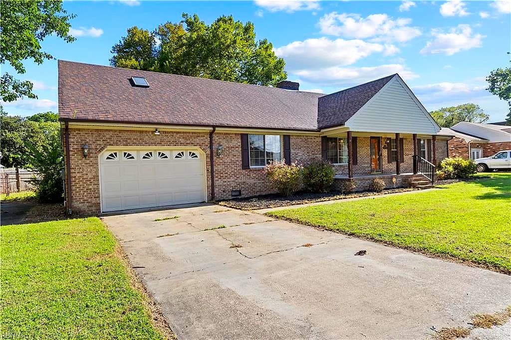 909 Portland ST, CHESAPEAKE VA 23324 - Photo 4