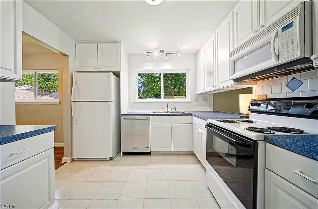3628 Kings Point Rd RD, VIRGINIA BEACH VA 23452 thumb 12