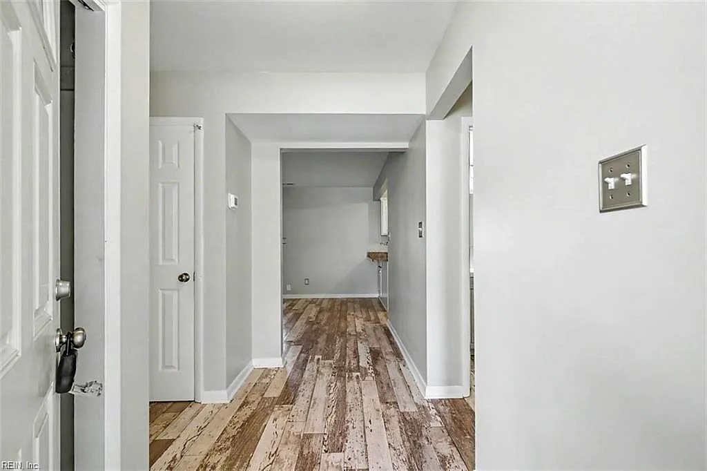 1330 Coral PL, HAMPTON VA 23669 - Photo 4