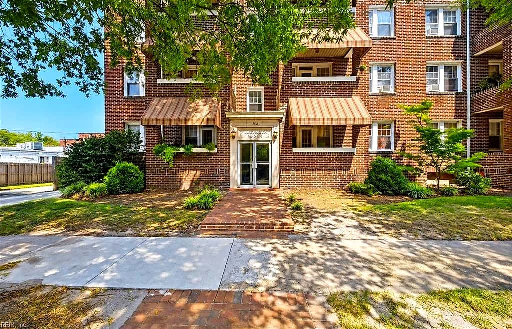 742 Washington PARK ##A3, NORFOLK VA 23517 - Photo 2