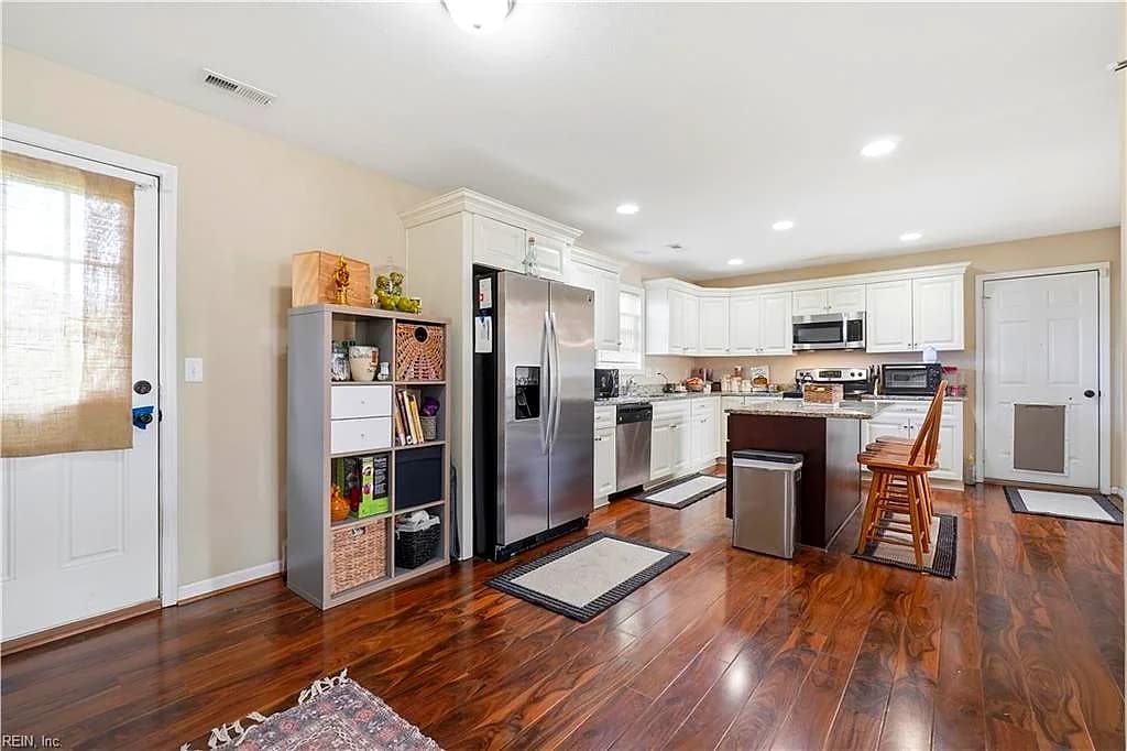 2524 Malden AVE, NORFOLK VA 23523 thumb 9