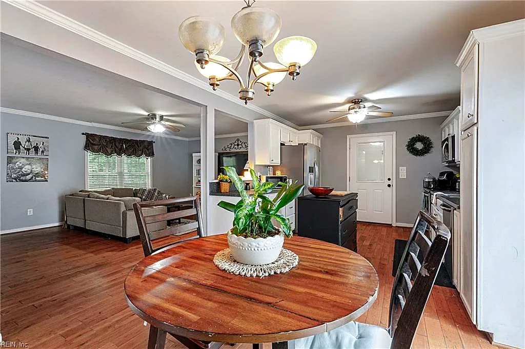 5494 T C Walker RD, GLOUCESTER VA 23061 thumb 11
