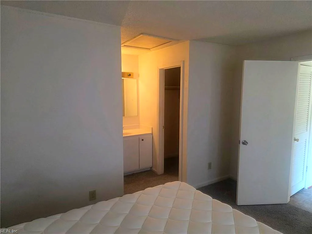 535 Pineland CIR #302, NEWPORT NEWS VA 23602 thumb 7