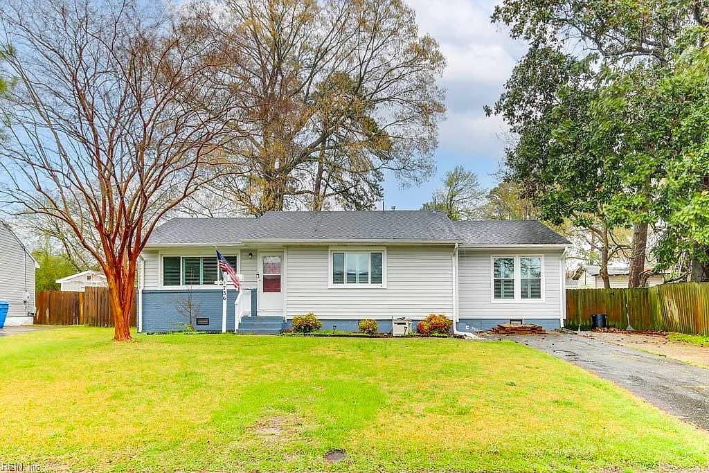 736 Teets LN, VIRGINIA BEACH VA 23455 - Main photo