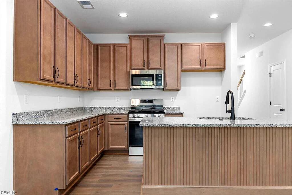1004 Serene RD #103, SUFFOLK VA 23435 - Photo 5