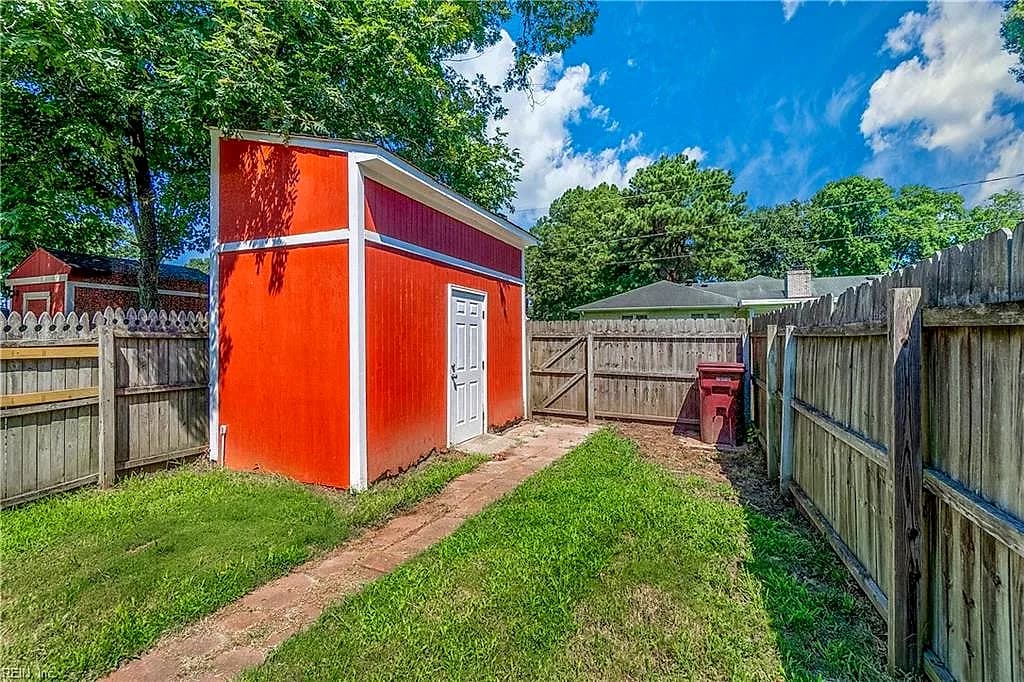 64 Colonial WAY, CHESAPEAKE VA 23325 thumb 10