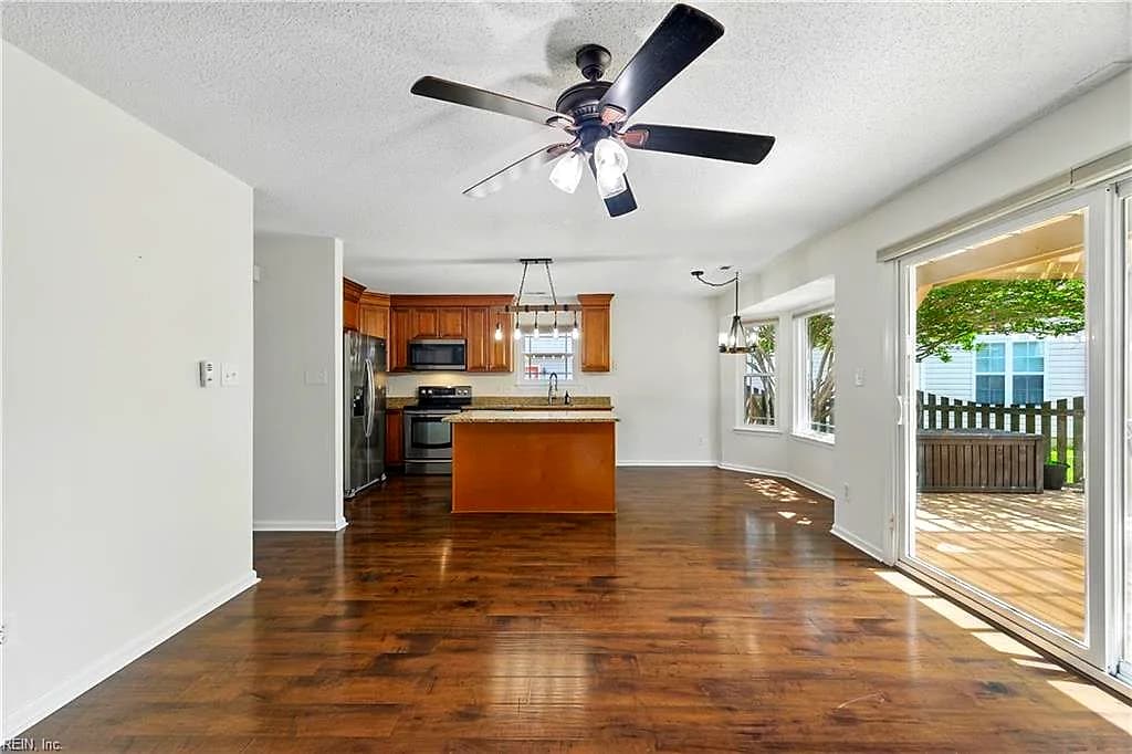 103 Crimson CT, YORKTOWN VA 23693 thumb 11