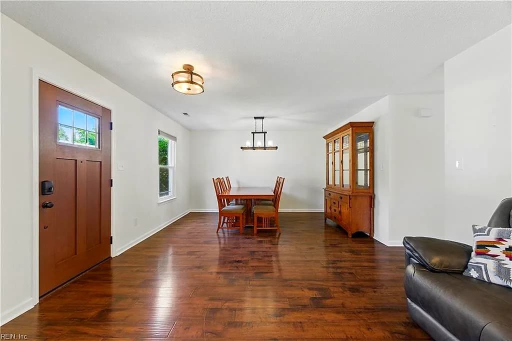 103 Crimson CT, YORKTOWN VA 23693 thumb 7
