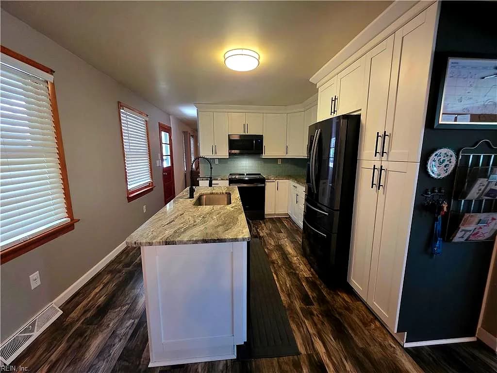 7931 Tidemill RD, HAYES VA 23072 thumb 9